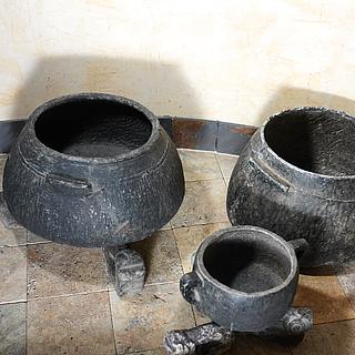 STONEWARE FROM HINDUKUSH 14.04